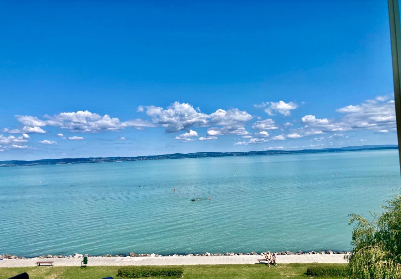 Balaton-parti luxus lakás Apartamento Siófok Exterior foto